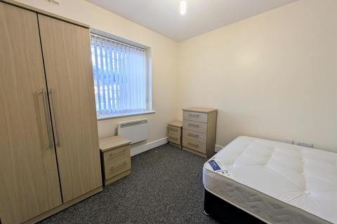 undefined, Park Lane Plaza, 2 Jamaica Street