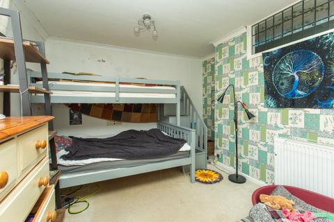 2 bedroom end of terrace house for sale, Napier Road, Dover, Kent, CT16