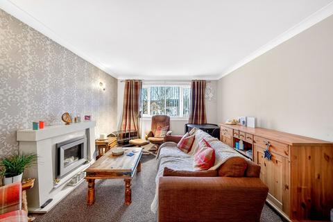 2 bedroom apartment for sale, 1106B Dumbaton Road