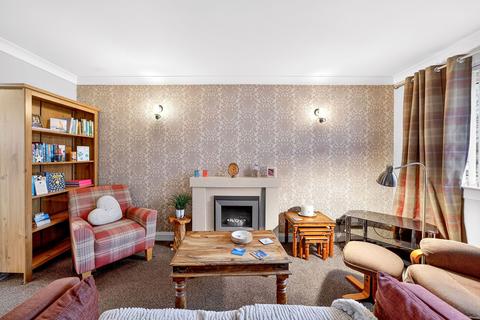2 bedroom apartment for sale, 1106B Dumbaton Road
