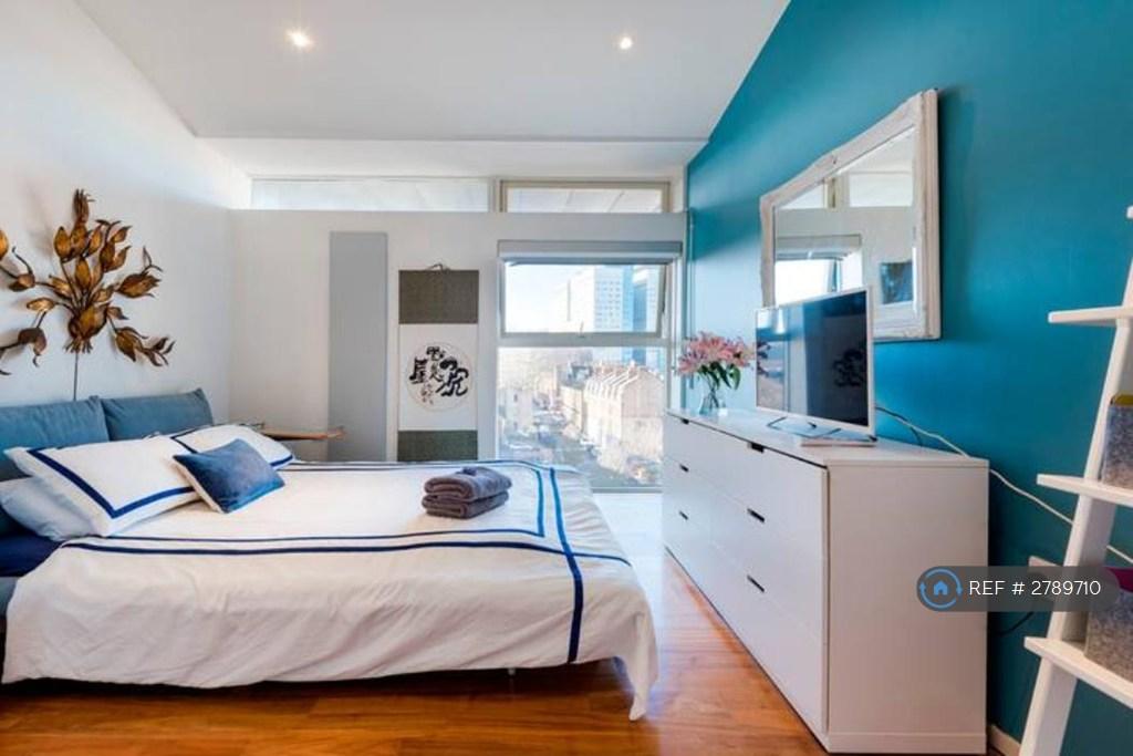 Principle Bedroom