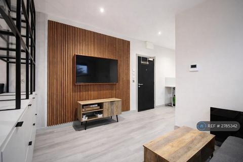 undefined, Tankerville Place, Newcastle Upon Tyne, NE2