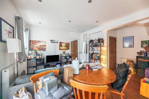 1 bedroom apartment to rent, Westview Avenue, Whyteleafe, Surrey, CR3