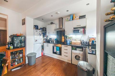 1 bedroom apartment to rent, Westview Avenue, Whyteleafe, Surrey, CR3