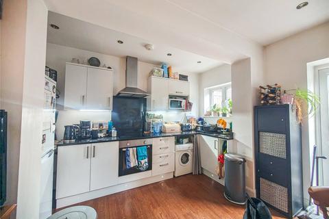 1 bedroom apartment to rent, Westview Avenue, Whyteleafe, Surrey, CR3