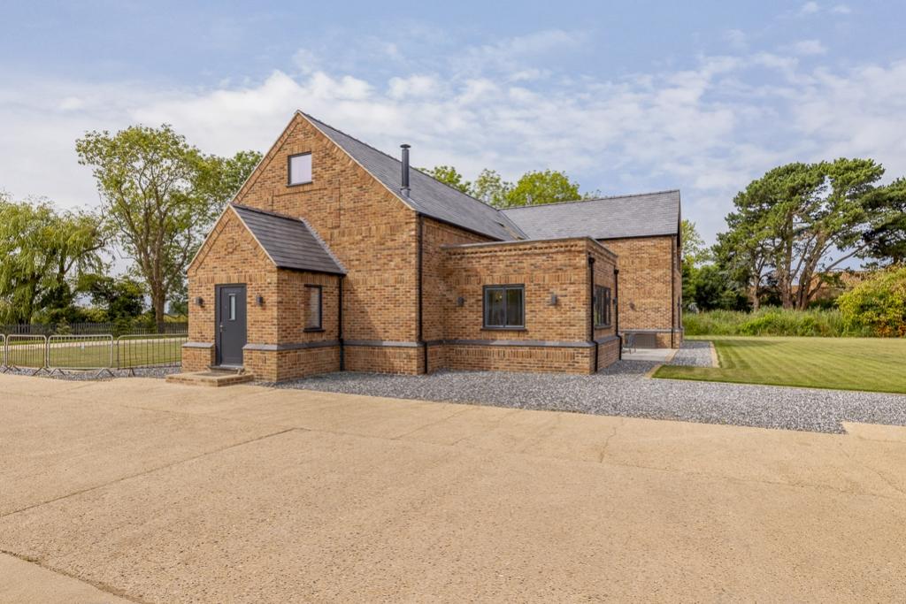 Tawney Lodge (Surfleet)-15