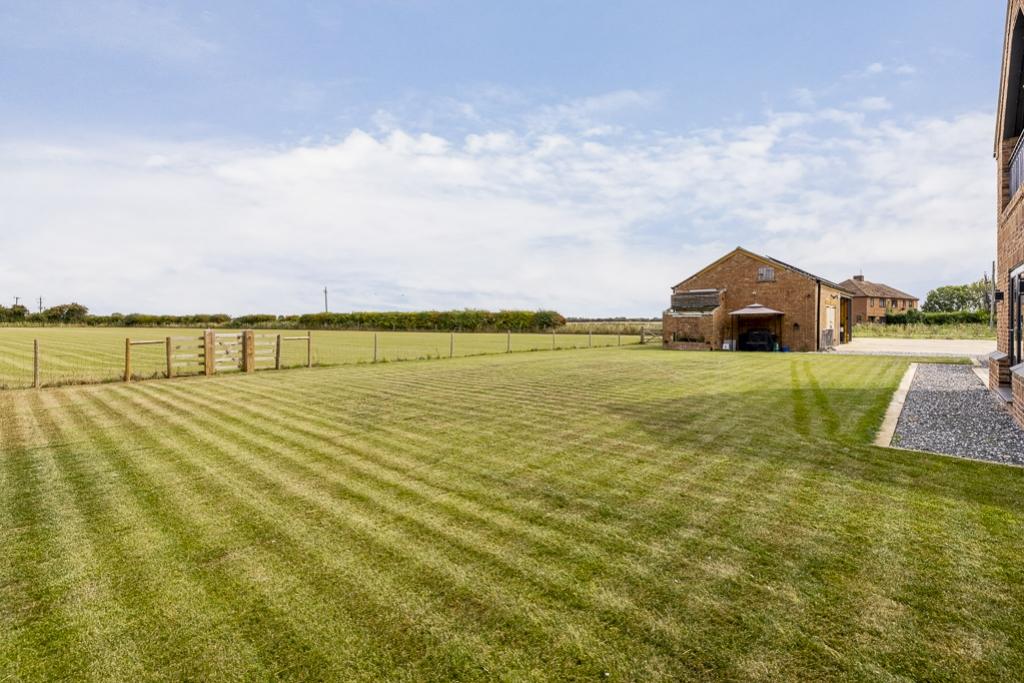 Tawney Lodge (Surfleet)-22