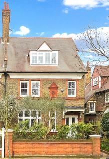 undefined, The Avenue, London, W4
