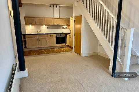 undefined, High St, Manningtree, CO11