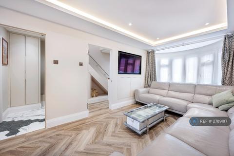 undefined, Burnham Avenue, Uxbridge, UB10