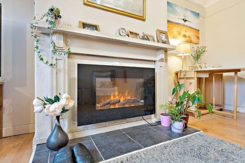 undefined, 19 Fraser Avenue, Helensburgh, G84 8QP