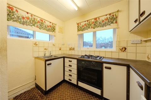 2 bedroom bungalow for sale, Moseley Wood Crescent, Leeds, West Yorkshire
