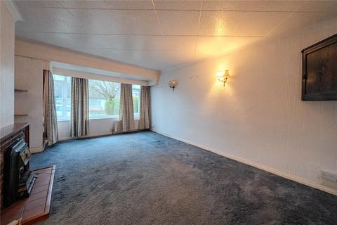 2 bedroom bungalow for sale, Moseley Wood Crescent, Leeds, West Yorkshire