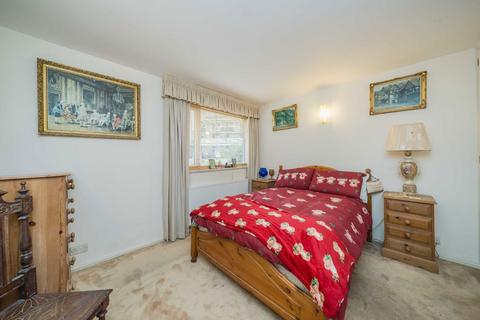 undefined, Morecoombe Close, Kingston Upon Thames KT2