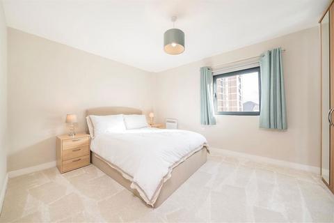 1 bedroom flat for sale, Lant Street, London SE1
