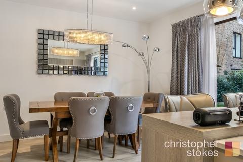 undefined, Markwick Avenue, Cheshunt, Hertfordshire, EN8 9FP