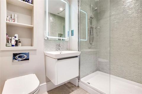 2 bedroom flat to rent, Kensington Gardens Square, London W2