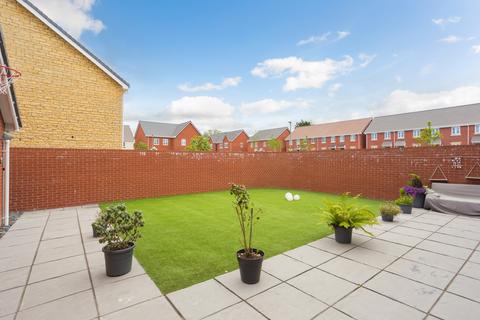 5 bedroom detached house for sale, Sedge Smith Way, Wantage