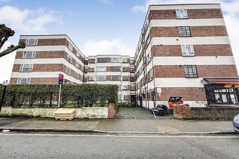 undefined, London E5