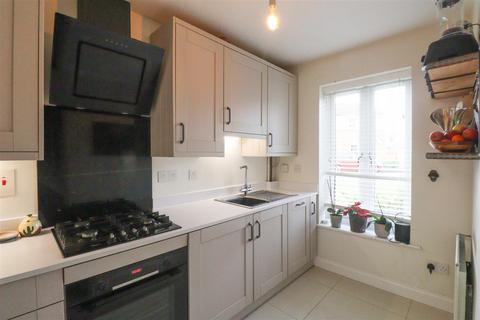 undefined, Tarn Close, Farnborough GU14
