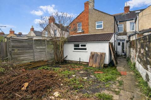undefined, County Road, Swindon SN1