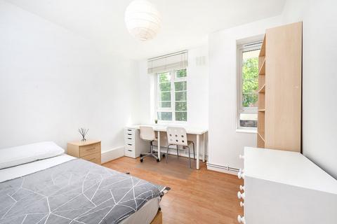 2 bedroom flat to rent, Loddiges House