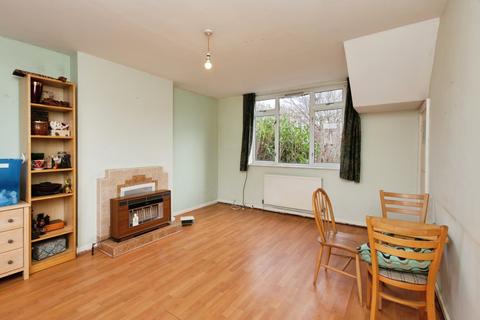 undefined, Whyte Avenue, Aldershot, GU12