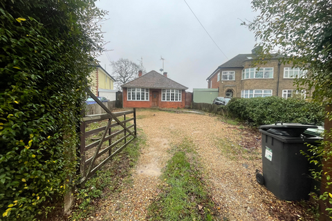 undefined, Oundle Road, Orton Longueville, Peterborough, Cambridgeshire