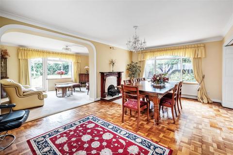 3 bedroom detached house for sale, Manor Road, South Cheam, SM2