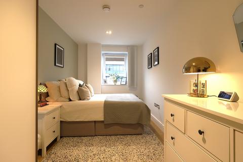 2 bedroom flat for sale, Pinnacle House, Home Park Mill Link, Kings Langley WD4