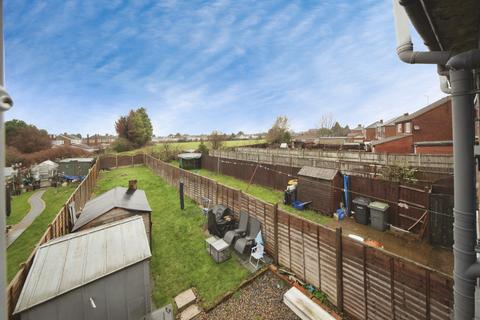 Solway Road South, Luton, LU3