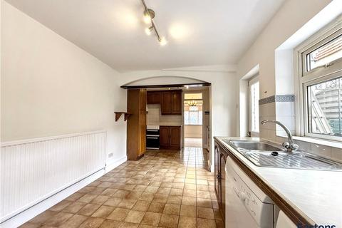 2 bedroom semi-detached house to rent, Beech Road, Surrey KT17