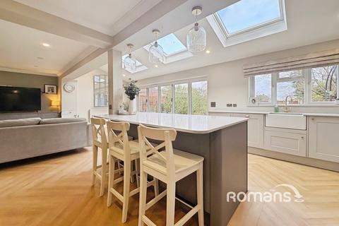 undefined, Home Park Road, Yateley, Hampshire