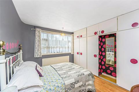 3 bedroom terraced house for sale, Gay Gardens, Dagenham RM10