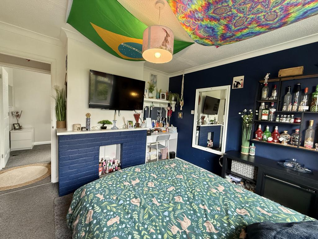 Double Bedroom