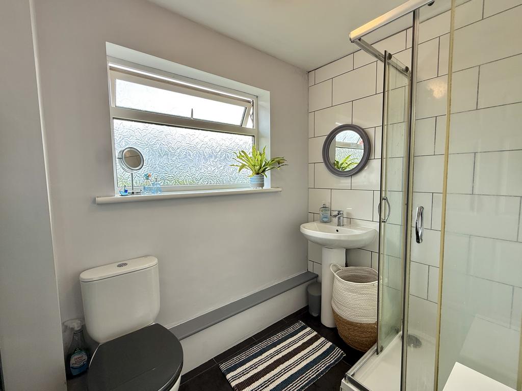 Modern Shower Room
