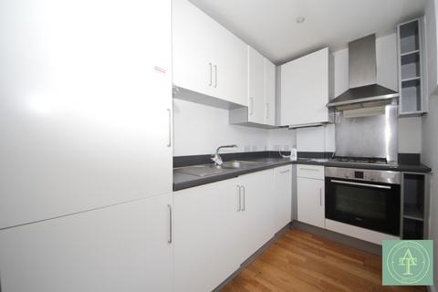 2 bedroom flat for sale, Space Apartments, Wood Green, London, N22