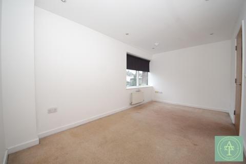 2 bedroom flat for sale, Space Apartments, Wood Green, London, N22