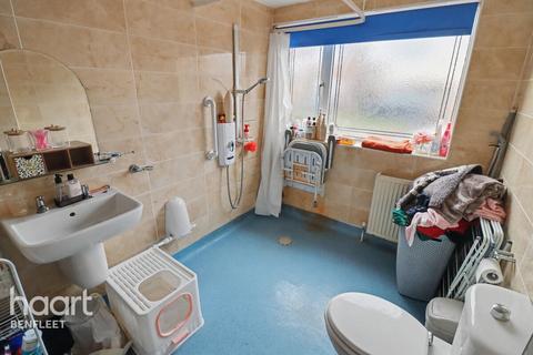 1 bedroom detached bungalow for sale, Delfzul Road, Canvey Island