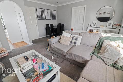 1 bedroom detached bungalow for sale, Delfzul Road, Canvey Island