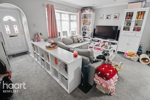 1 bedroom detached bungalow for sale, Delfzul Road, Canvey Island