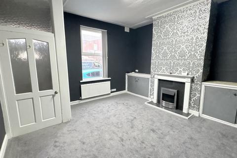 3 bedroom terraced house to rent, Broughton Street, Preston PR1