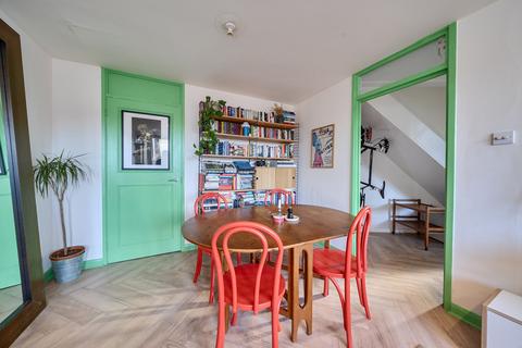 2 bedroom apartment for sale, Pelier Street, Kennington, London