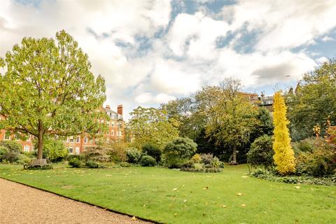 2 bedroom apartment for sale, Coleherne Court, Old Brompton Road, Chelsea, SW5