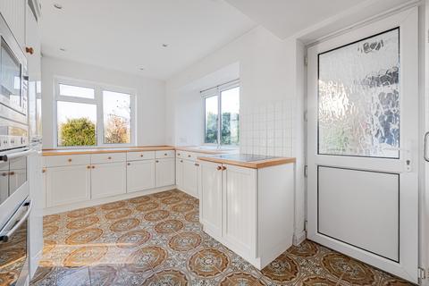 undefined, Woodcote Side, Epsom KT18