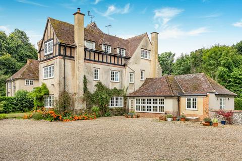 undefined, Henley-On-Thames RG9