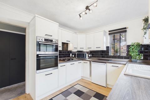 undefined, Millers Close, Lincoln LN4