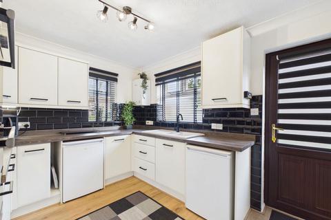 undefined, Millers Close, Lincoln LN4