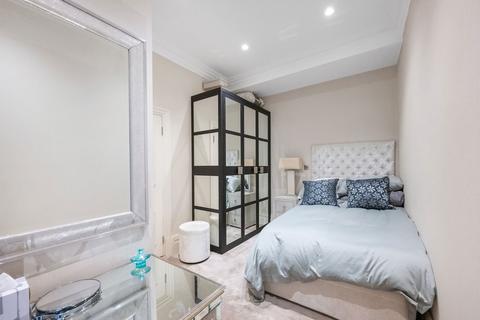 2 bedroom apartment for sale, Berkeley Street, London W1J