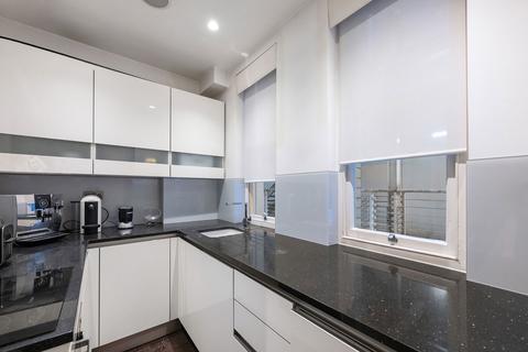 2 bedroom apartment for sale, Berkeley Street, London W1J
